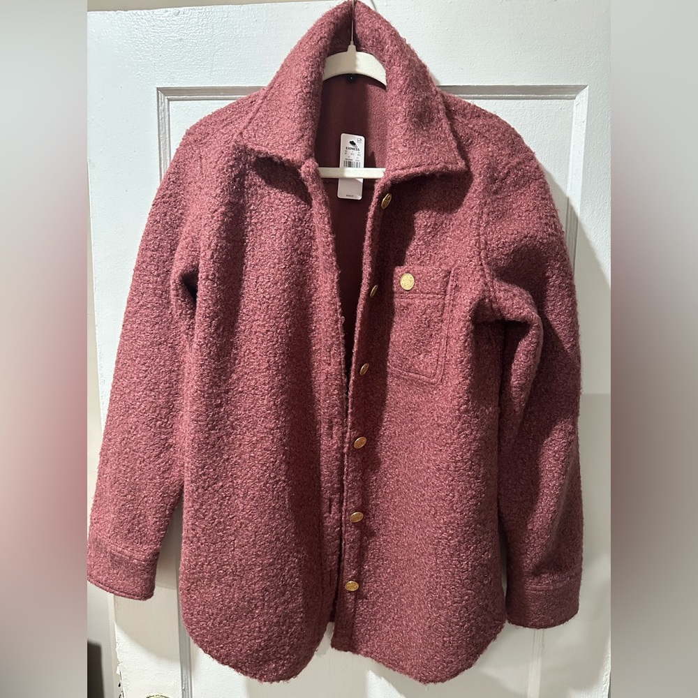 NWT Express oversized boucle, Sherpa textured jacket with gold buttons - small - Picture 2 of 2